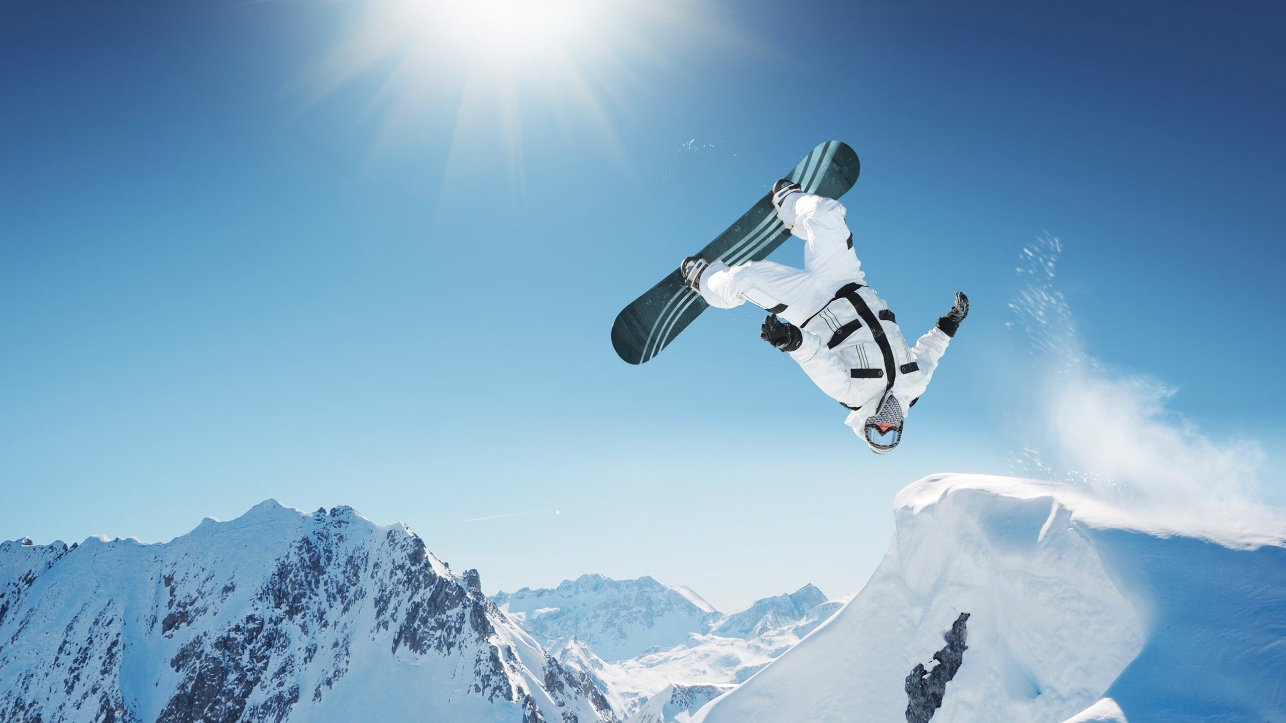 ayx世界杯2026-凯尔特人节奏掌控勇士，布克带队取胜，现代篮球的战术博弈启示录